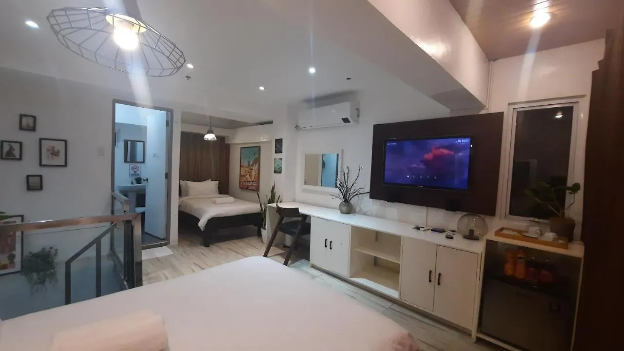 L1 Twin Bed Staycation In Bonifacio Global City 2 タギッグ アパートホテル