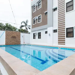 Reddoorz At Dbuilders Poblacion Bgc Taguig