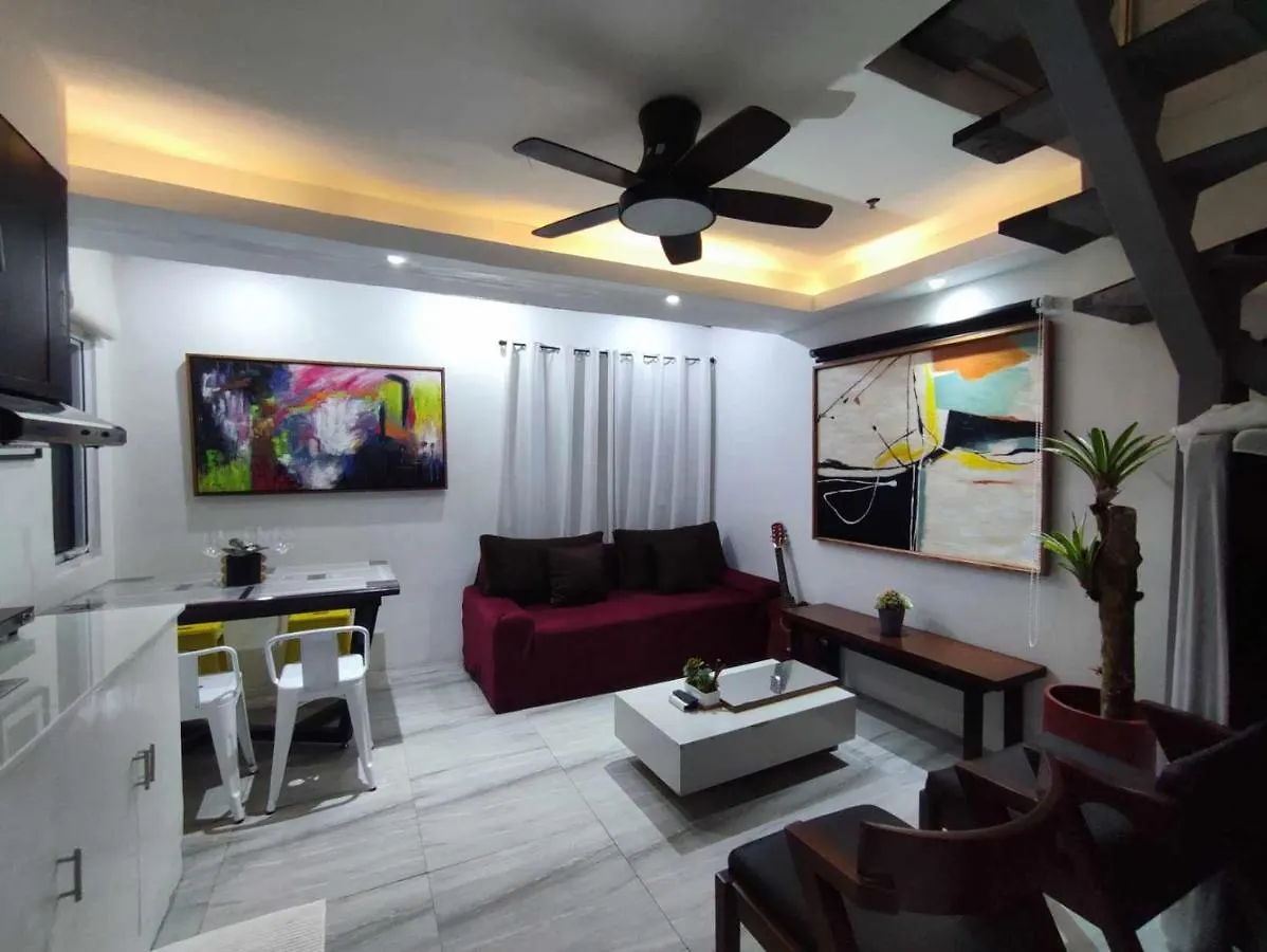 L1 Twin Bed Staycation In Bonifacio Global City 2 Taguig