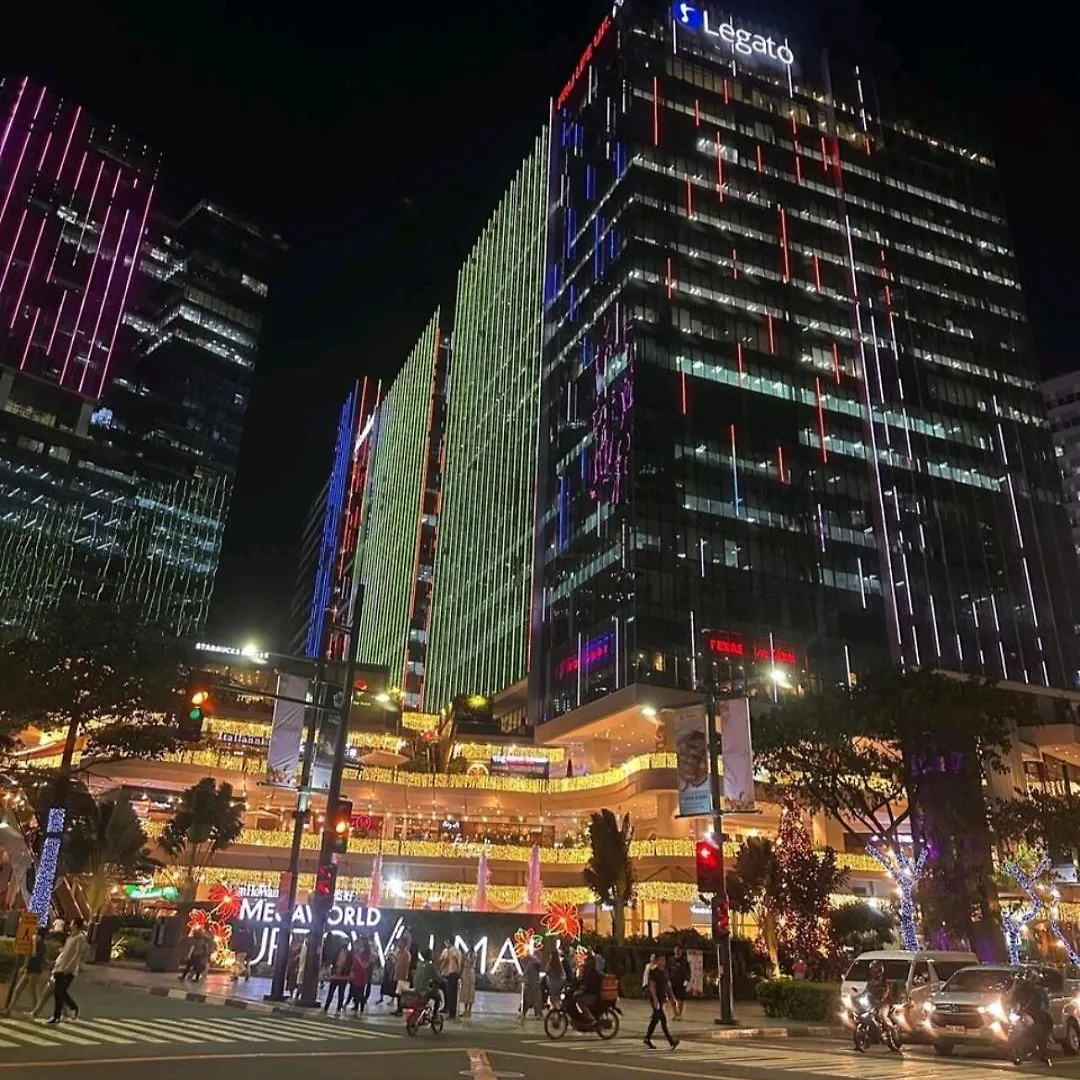L1 Twin Bed Staycation In Bonifacio Global City 2 Taguig